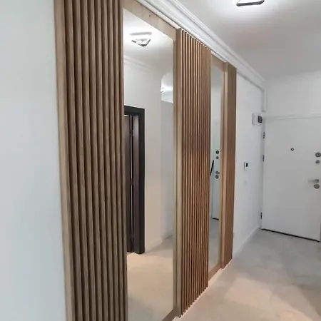 Apartment Butoaie
